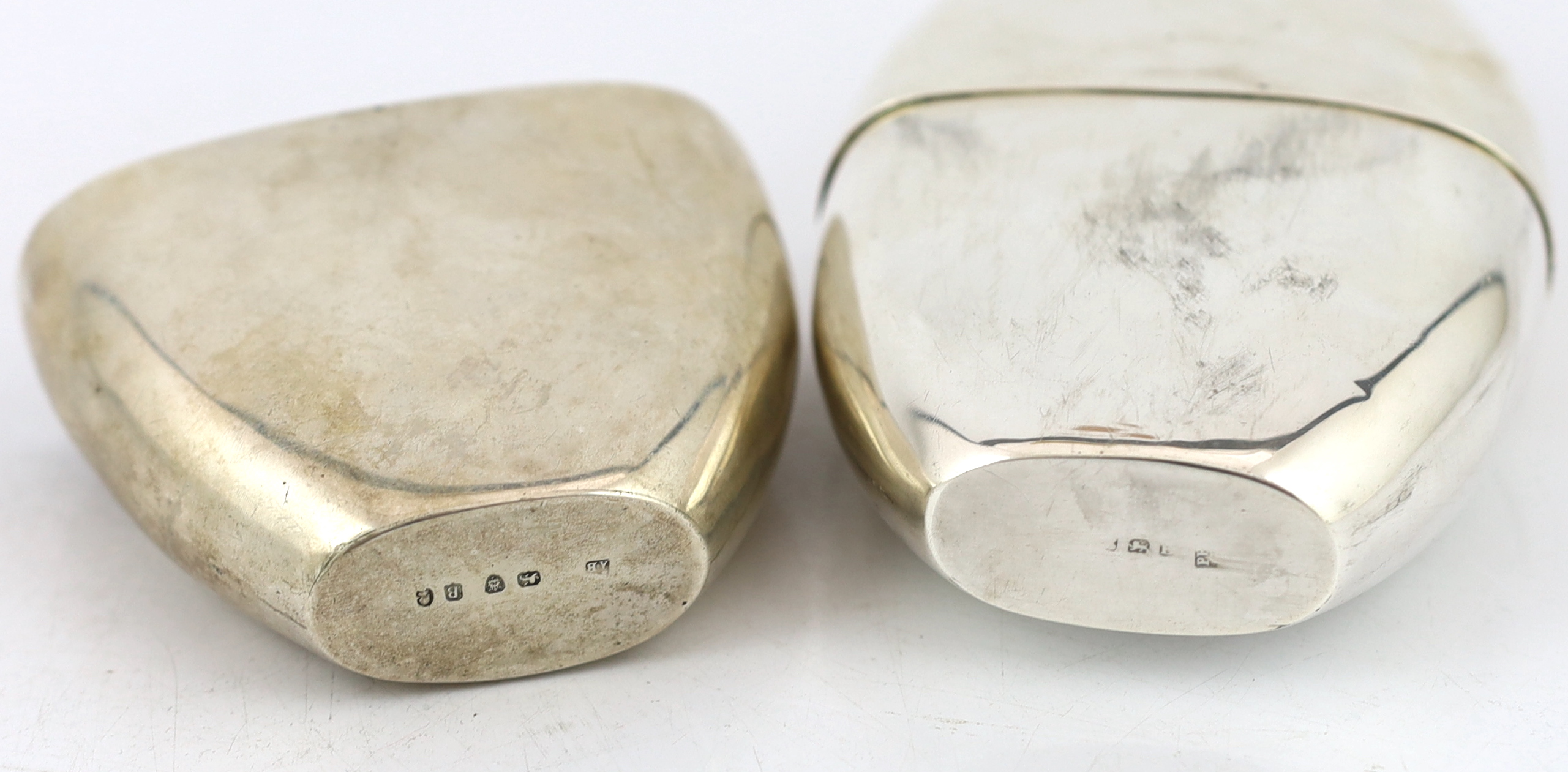 A George III silver hip flask, by Peter & Ann Bateman